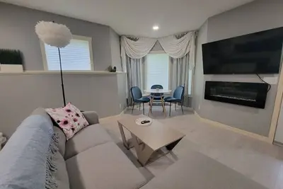 Image de Cozy•2Bedroom•Walk-Out Suite•Full Kitchen•Private
