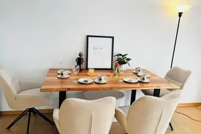 Image de Sweethome with garden and wifi 2 room family apartment