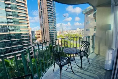 Image de Waikiki 2 Bedroom Condo