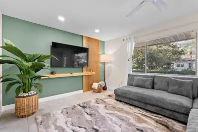 Image de 3-bedroom entire house with pool near Uf and Santa Fe College.