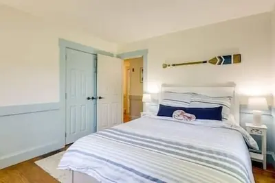 Cape Cod Farmhouse 1800s Charm