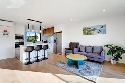 Image de Modern Townhouse with Parking near Cornwall Park
