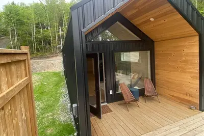 Image de Lakefront Luxury Retreat - Luenburg Ns