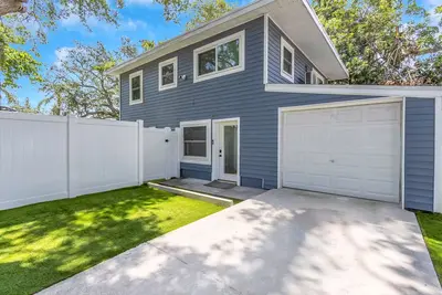 Family & Pet Friendly Beach Getaway