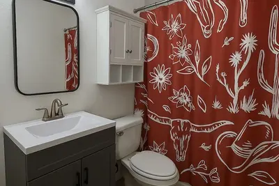 Image de Cozy 2-bedroom house in charming Bartow traveling nurses and vacationers welcome