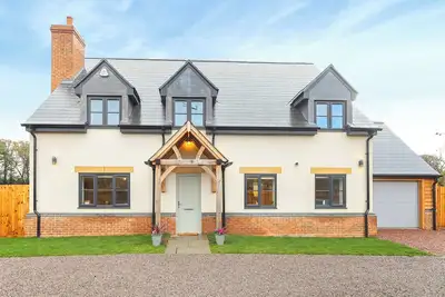Image de 5 chambres à coucher à Ross-on-Wye