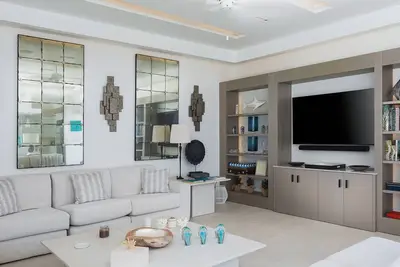 Image de 5 Bed Villa Antares in Montjean, St. Barth