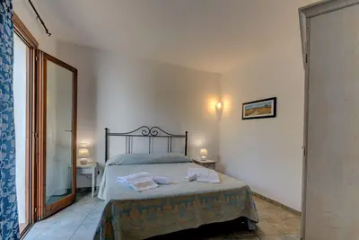 Image de Agréable appartement pour 4 personnes avec Wifi, climatisation, piscine, Tv et animaux admis