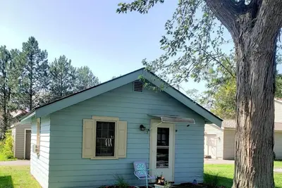 Image de Rustic Lakeside Vacation Rental with Beach Access in Vermilion, Ohio