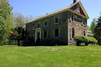 Image de Five-Bedroom Private Mansion for Rent near Lake Dunmore, Vermont