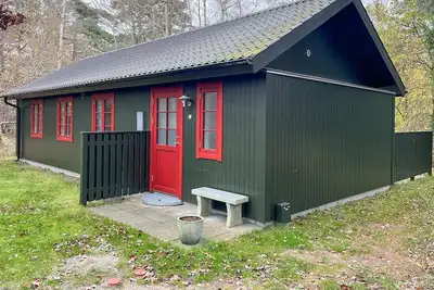 Belle maison à Nexø avec piscine extérieure
