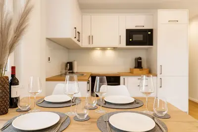 Image de New Tiny House - cozy, private, family-friendly with terrace!