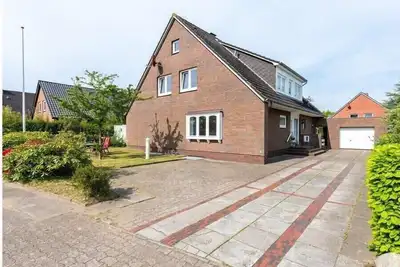 Image de Appartement de vacances à Wyk avec Wi-Fi et parking