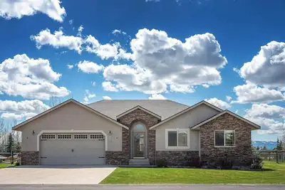 Image de Family Retreat Near Grand Targhee w/ Game Room & Fire Pit