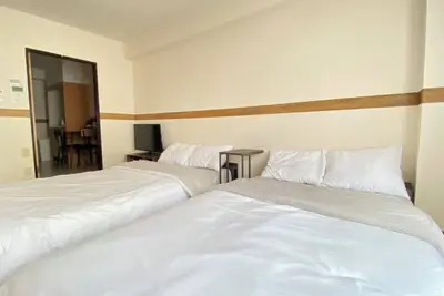 Image de 30sec walk to Tsutenkaku/1 stop to Namba Sta. /Ah57