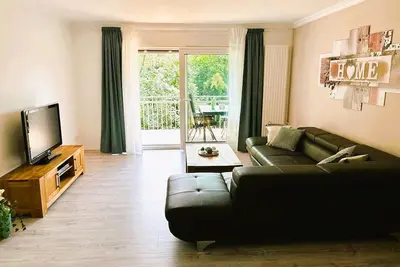 Image de Appartement exclusif au Sauerland, vue sur la Ruhr, jardin et confort pour 8 personnes