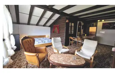 Image de Attic apartment with charm