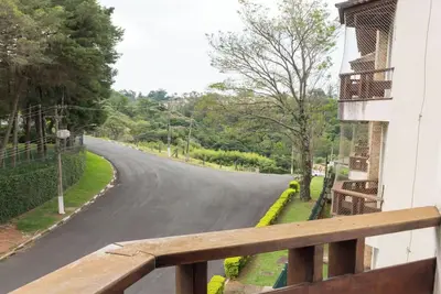 Image de Apartamento em Serra Negra com Vista para o Lago