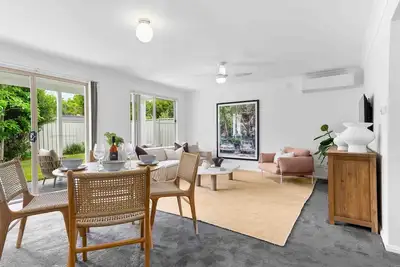 Image de The Little Husky by Experience Jervis Bay