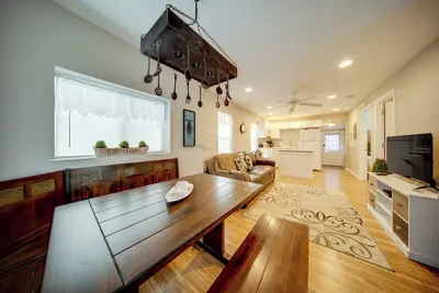 Image de Lake Erie Escape 1/2 Mi to Water: Families Welcome