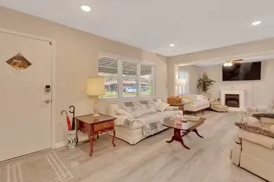 Image de Entire home in Rossville, Georgia