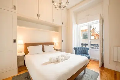 Image de GuestReady - Classy Duplex in Historic Lisbon