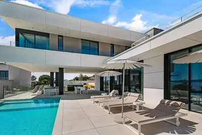 Image de Magnifique maison à Ugljan avec piscine privée, utilisable à l'intérieur.