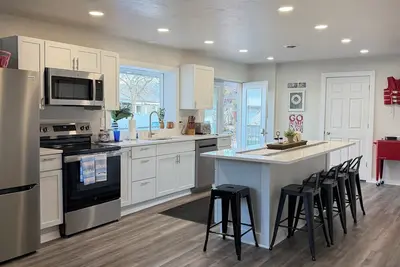 Image de The Beckman Bungalow - Lakeside 2-bedroom Home