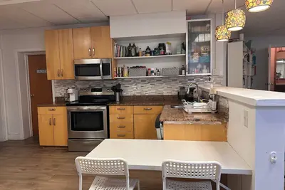 Image de Roomy Family Getaway-Philadelphia-Metro-Whirlpool Tub