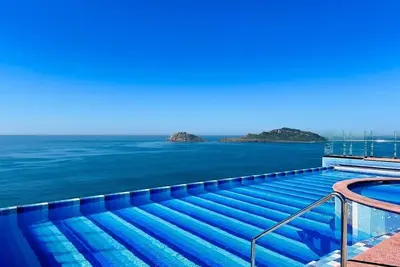 Image de Alojamiento sobre el Malecón con Bonitas Vistas