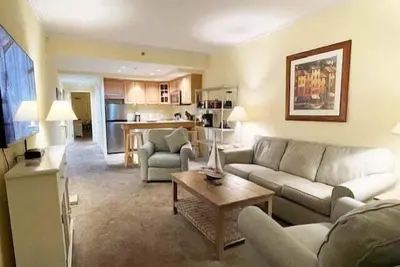Image de Cozy Corner Condo with Private Patio & Pool Access in Hatteras Village