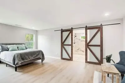 Image de Close to Downtown State Farm Arena 5-bedroom house with Ac in vibrant Atlanta