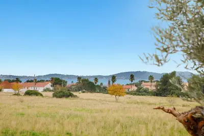 Image de Le Petit Sud Jardin privé et Véranda-plages à pieds
