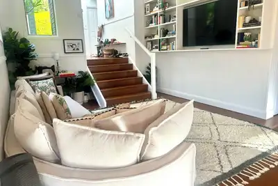 Image de Tranquil tree top cottage in Terrigal Beach