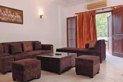 Image de Charming 3bhk Retreat in Peaceful Greater Kailash 1