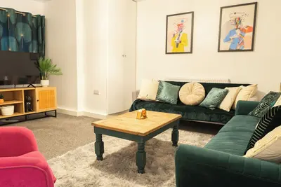 Image de Entire 2 Bedroom apartment, Swansea City Centre