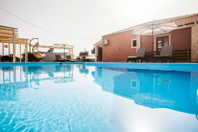 Villa « Astron » avec Wi-Fi et climatisation