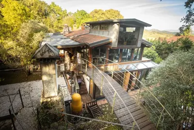 Image de Inspiring Loft in the forest. Armonía Natura House