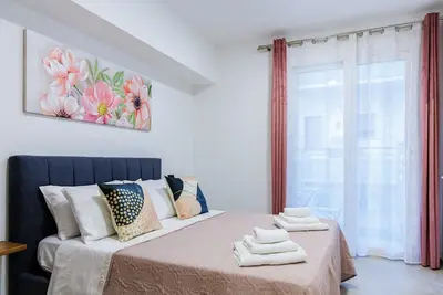 Image de Appartement 'Mini - P2' avec balcon, Wi-Fi et climatisation