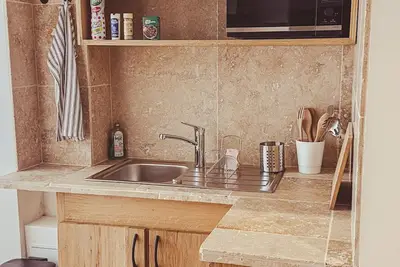 Image de Gîte « Au Domaine du Mas Conte » avec vue montagne, Wi-Fi et climatisation