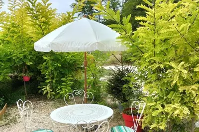 Image de Confort moderne près de Saint-Cyprien, Wi-Fi, Parking, Terrasse