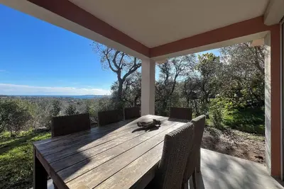 Image de Superbe Appartement avec jardin et terrasse, vue mer, Domaine Les Restanques