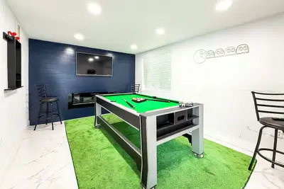 Image de Relax & Play • Games & Prime Location