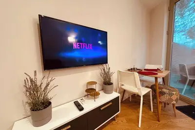 Image de 1+1 Apartment with Private Garden in Beyoğlu Hacımimi Gardens Complex