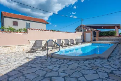 Image de Belle maison à Pridraga