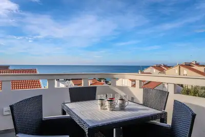 Image de Superbe appartement à Novalja avec Wi-Fi