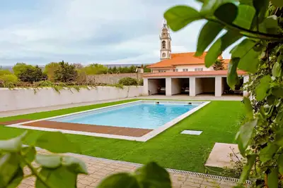 Image de Blue Sun Retreat – Apartment with Shared Pool