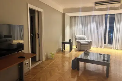 Image de Spacious Nile view three bedroom condo in downtown