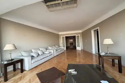 Image de Cosy Nile view Rowers 3 bedroom condo