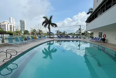 Image de Cozy loft in Laguito area, beach & pool